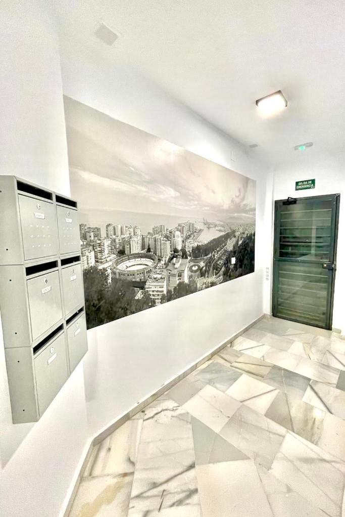 Historical Centre! Private Terrace & Gym-Near Public Parking Apartment Malaga Exterior photo