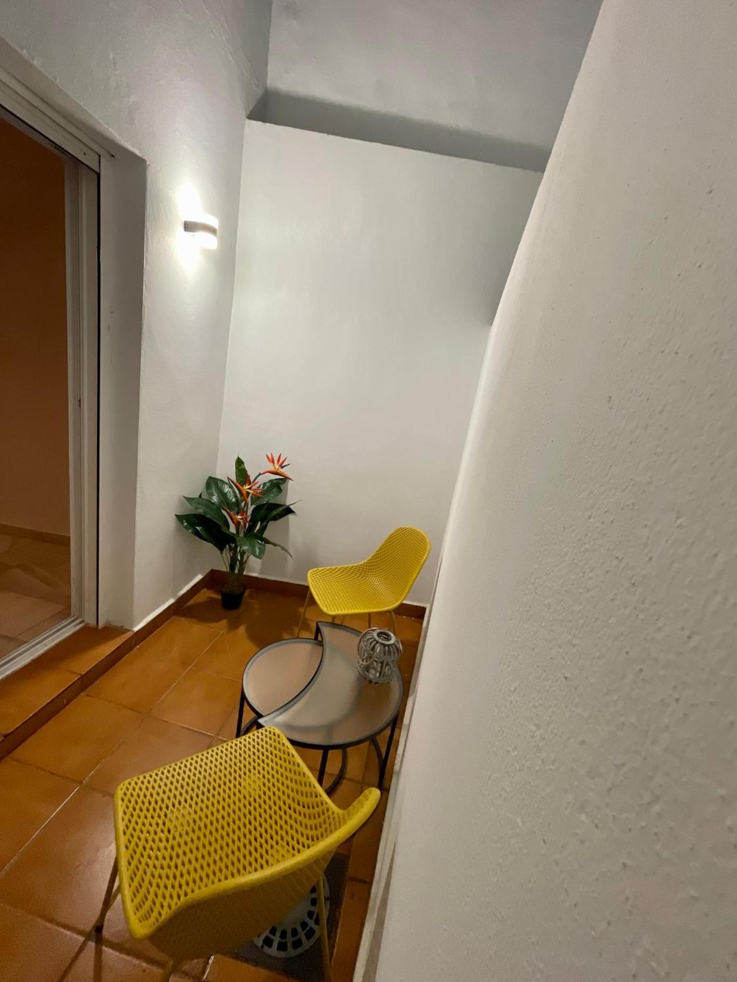 Historical Centre! Private Terrace & Gym-Near Public Parking Apartment Malaga Exterior photo